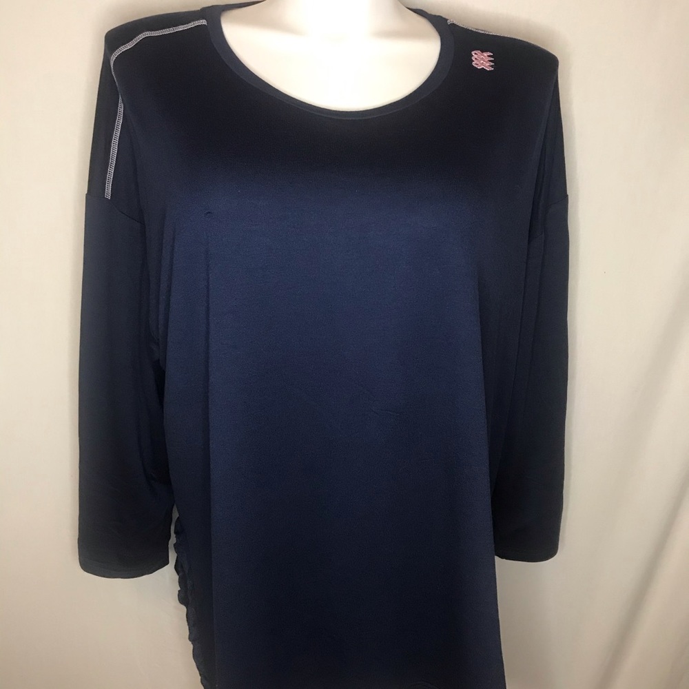 🎁DB Sunday sweatshirt 3x Breast Cancer ribbon